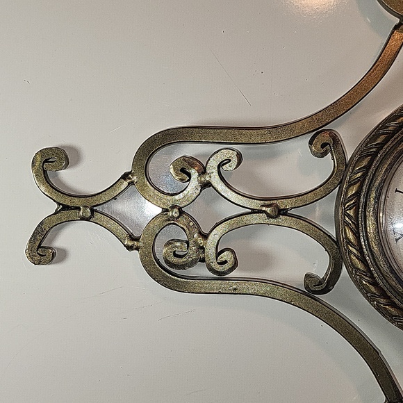 Bronze Plated Quartz Clock - Picture 6 of 14